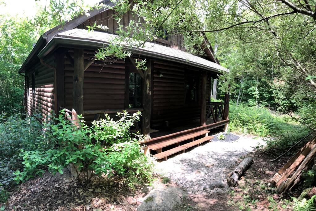 Quiet, Cozy And Comfortable Chalet Val-des-Lacs Exterior photo